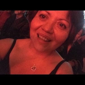 Meet your Posher, Carmen